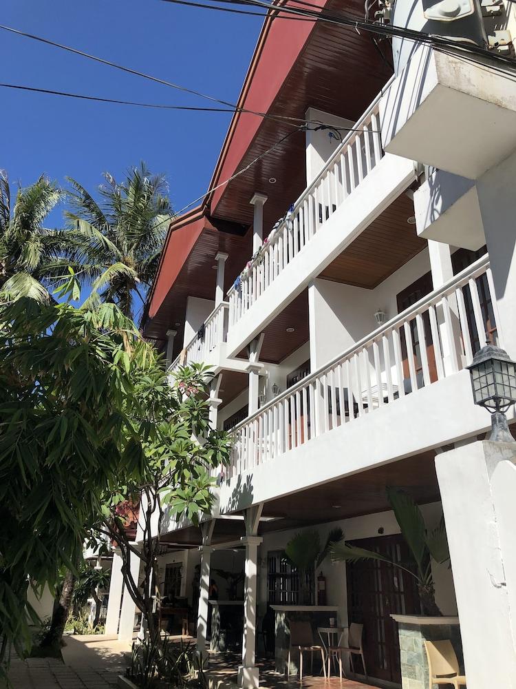 Hey Jude Resort Hotel Balabag  Bagian luar foto