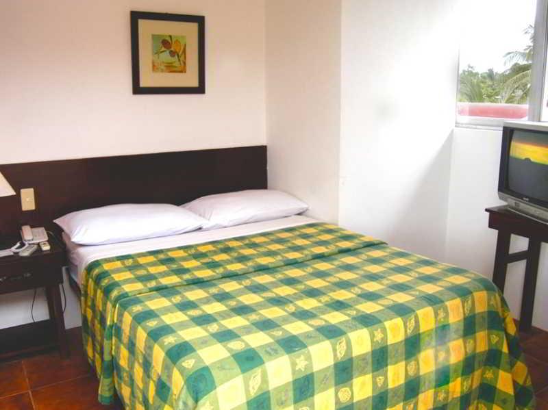 Hey Jude Resort Hotel Balabag  Bagian luar foto
