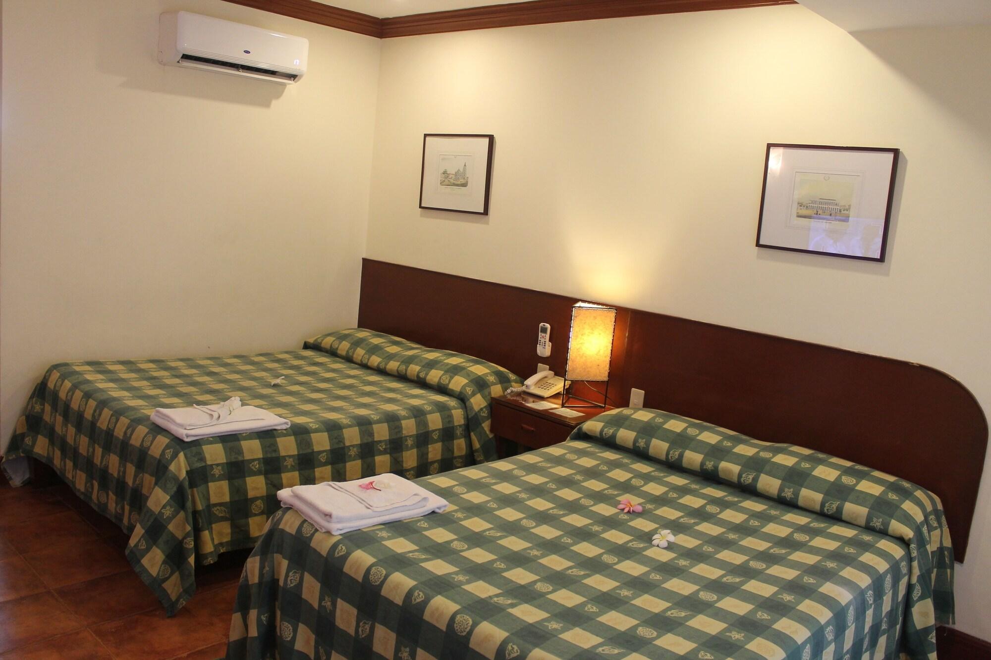 Hey Jude Resort Hotel Balabag  Bagian luar foto