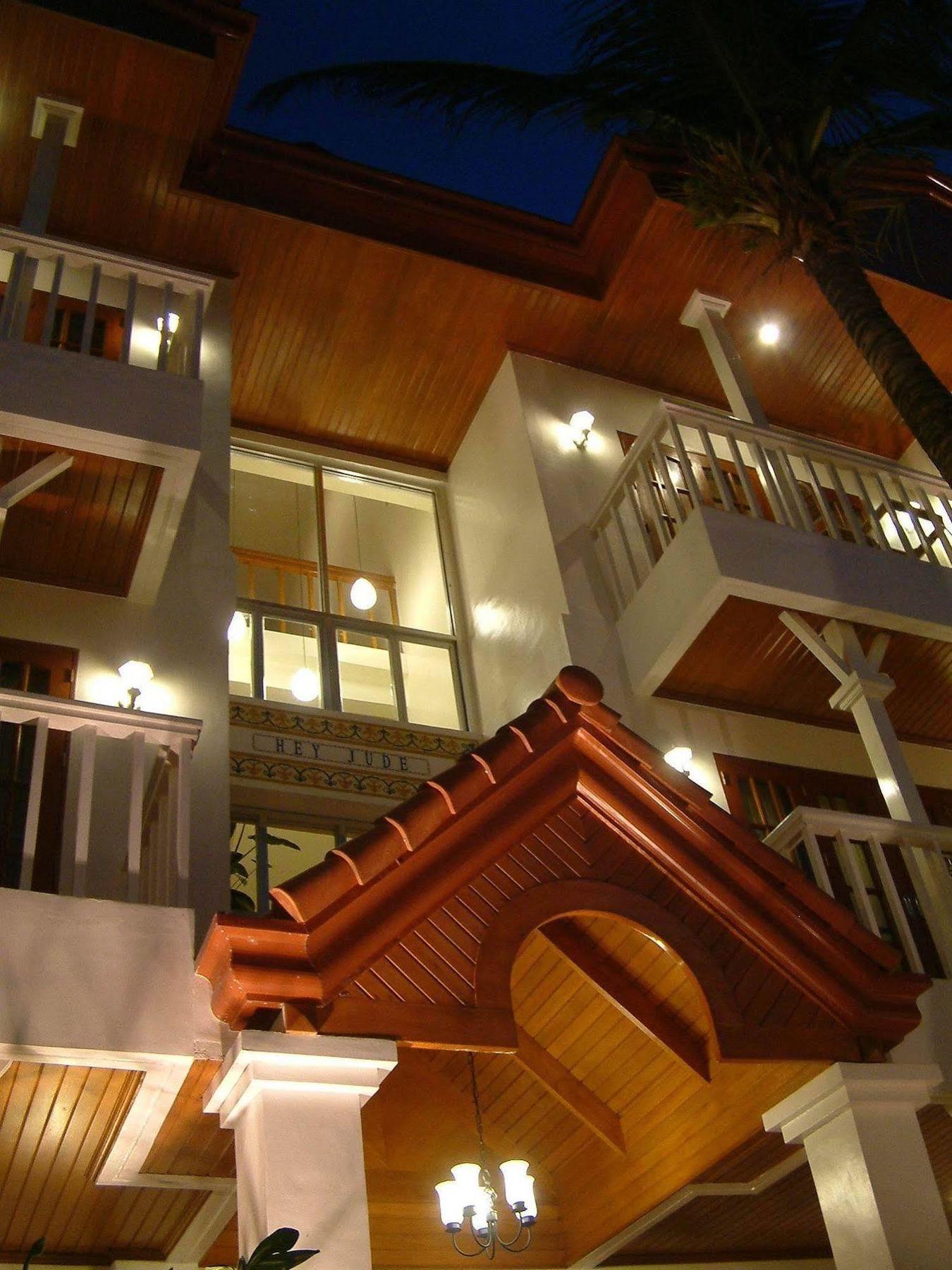 Hey Jude Resort Hotel Balabag  Bagian luar foto