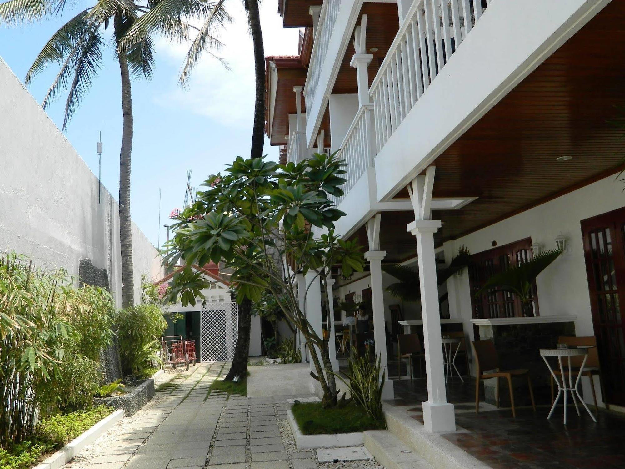 Hey Jude Resort Hotel Balabag  Bagian luar foto